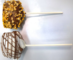Oreo Stuffed Marshmallow Pops