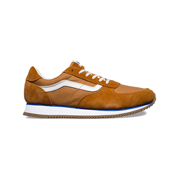 2 sport shoes
